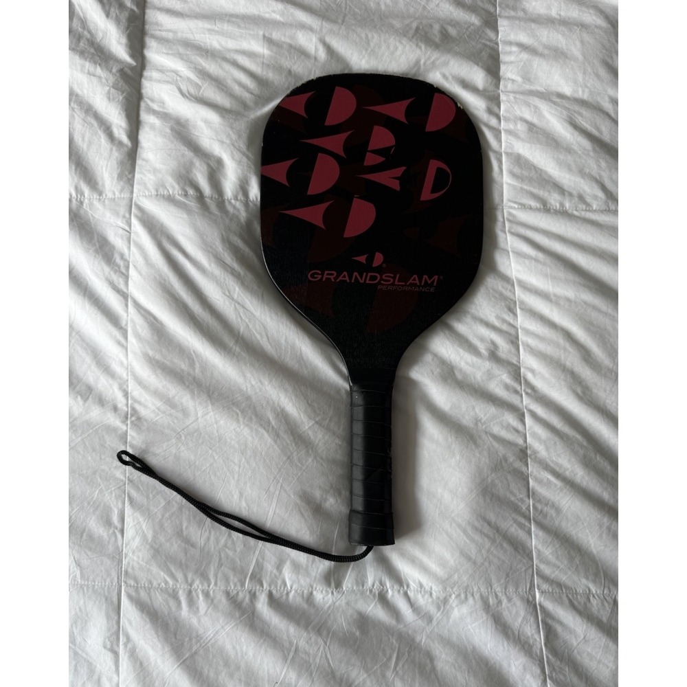 GRAND SLAM RED/BLACK PICKLEBALL PADDLE Pickleball Wood With Strap Game EUC